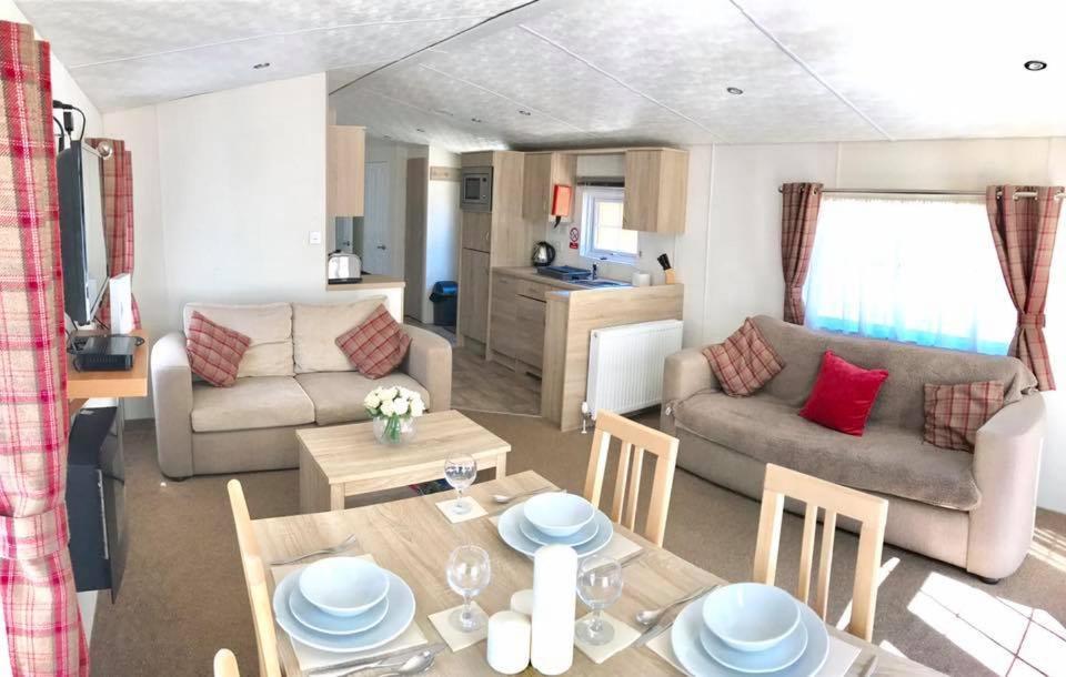 Glendevon Country Park Hotell Perth Exteriör bild